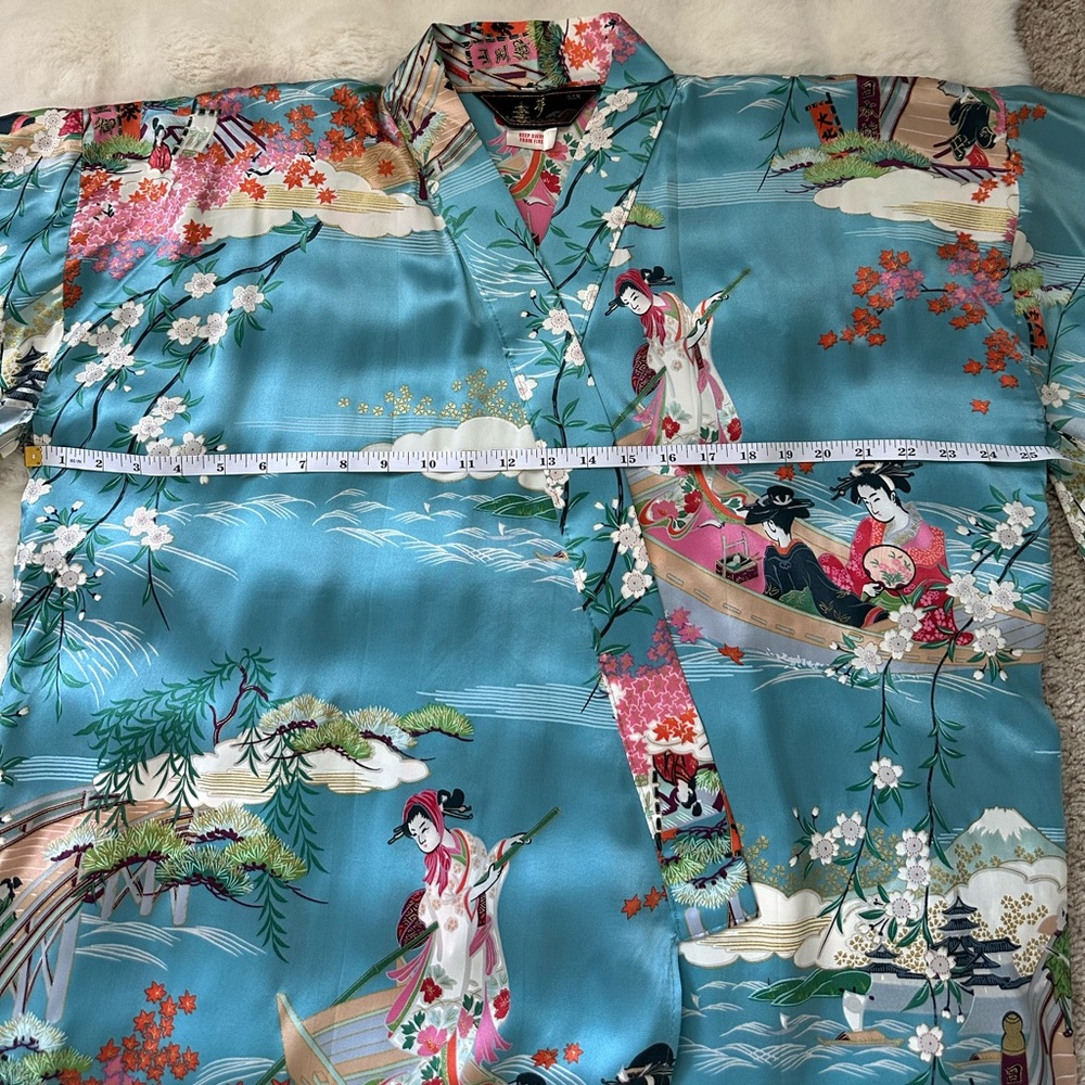 100% Silk Geisha Kimono/Robe Long Blue ,Boat And Floral Motifs-Made in Japen !đ - Picture 14 of 14